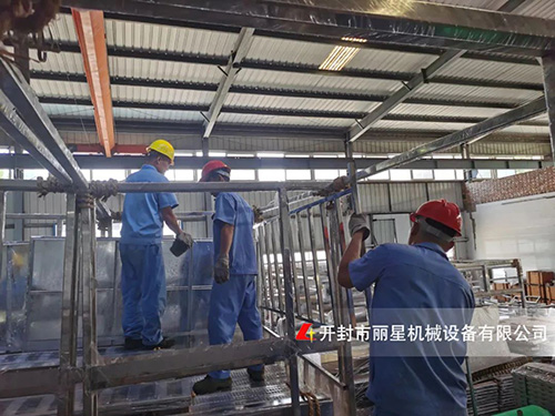 加班加点赶生产，sthpzx机械发货忙