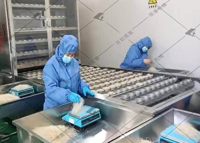走进河北客户场地，见证sthpzx酸辣粉生产线试机运行