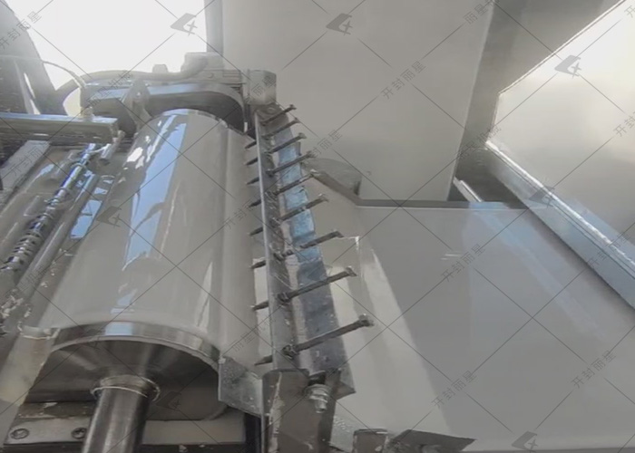 sthpzx 1.5 吨级方便粉丝机生产线落户日喀则,试机培训进行中 sthpzx 1.5 吨级方便粉丝机生产线落户日喀则,试机培训进行中