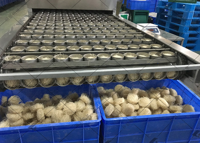 涂布蒸熟工艺方便粉丝机是如何生产无明矾粉饼的? 涂布蒸熟工艺方便粉丝机是如何生产无明矾粉饼的?